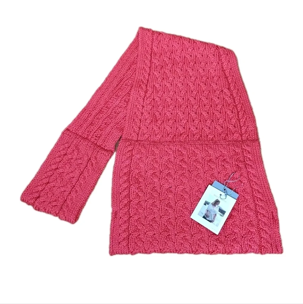 Aran Ireland Irish Merino Wool Pull Thru Neck Scarf Red Coral Cable Knit Nwt